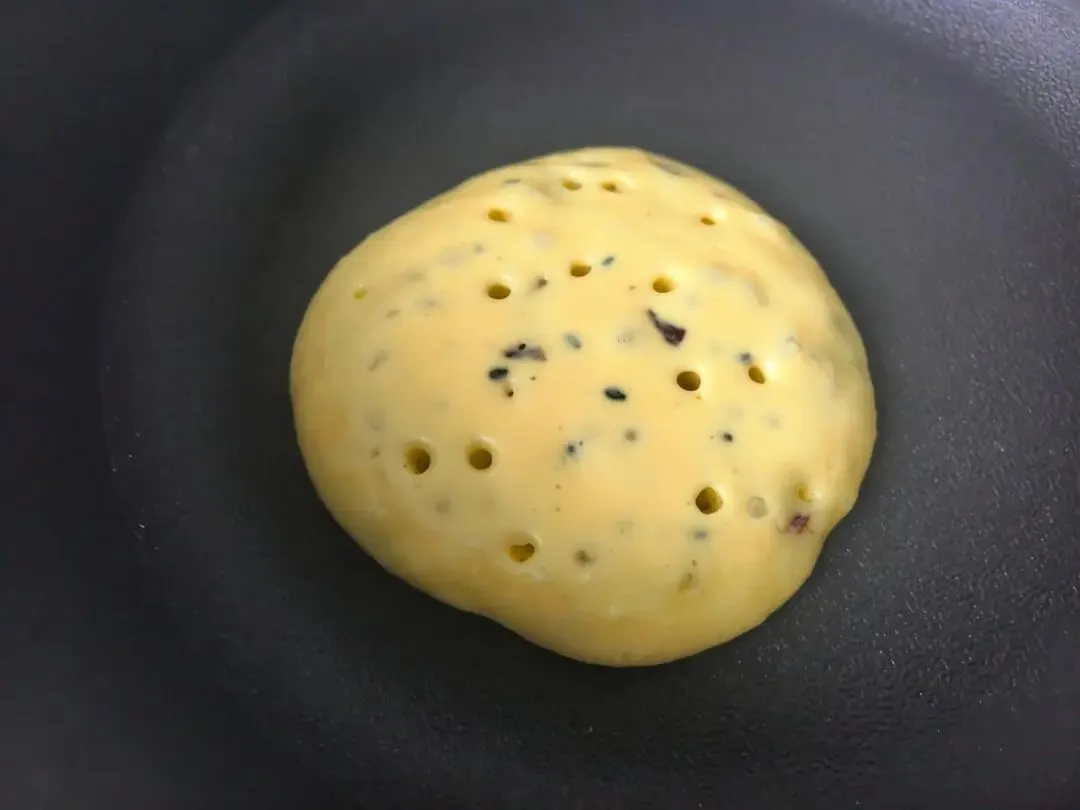 中考倒计时!初三儿子早餐不费妈,配方不翻车的蔓越莓松饼,简单好吃 第6张