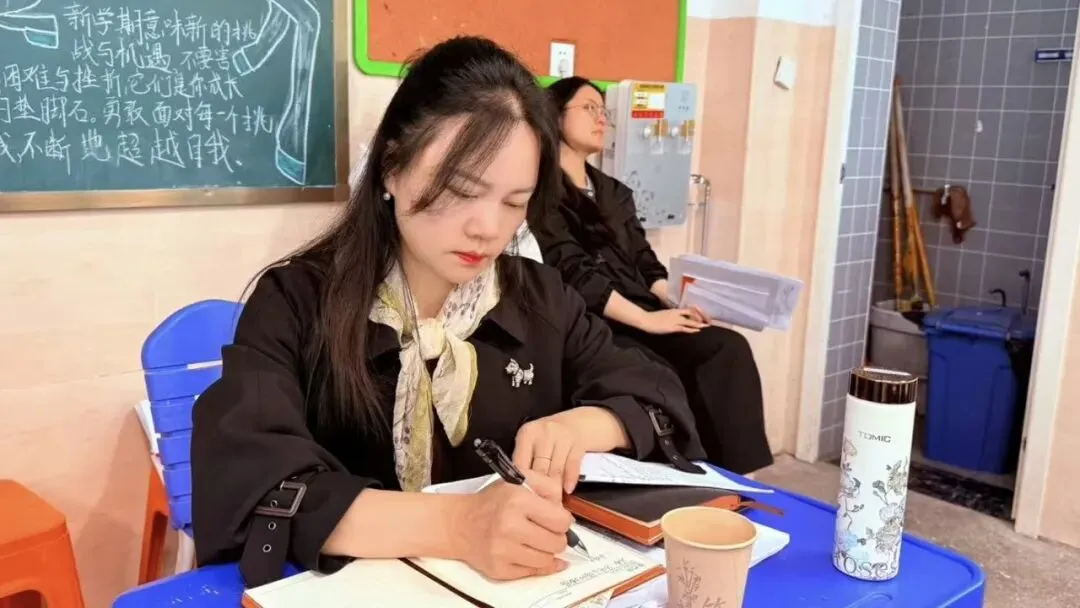 精准把脉,赋能中考 || 区教师发展中心深度调研我校毕业年级教学 第4张