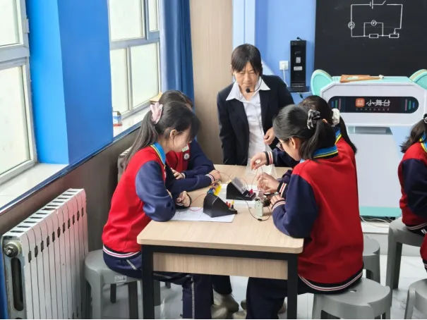 聚焦中考精研策略,聚力赋能共促提升|自治区“天山英才”李廷璐名师工作室助力巴州地区复习交流研讨活动 第2张