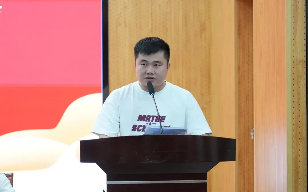 携手共进 决胜中考——龙川第一实验学校2026年中考加温鼓劲会 第8张