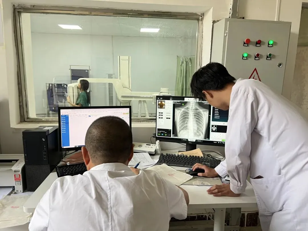 守护青春成长|十六团医院暖心护航中考学生体检 第6张