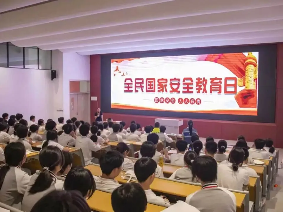 2026中考招生政宣会丨南岭高级中学:多元路径,共赢未来 第80张