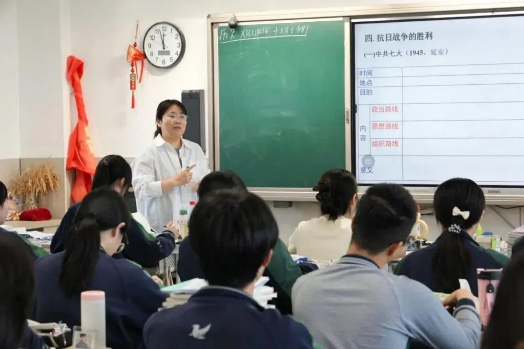 首考地理97、历史94!中考没过优高线的他,三年后让重高生都沉默了! 第1张
