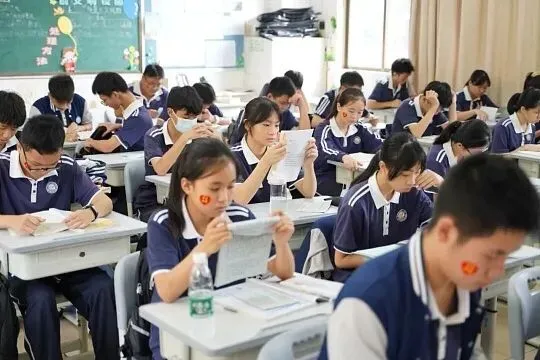 中考倒计时|与焦虑和解,这3个实操方法帮你轻松赋能! 第1张