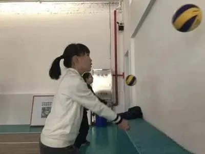 中考体育“三大球”的基本练习方法,经常练习的学生,都满分了! 第12张