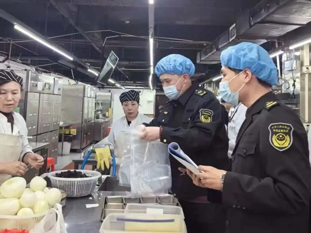 检测护航守食安 倾心助力中考体考 第11张