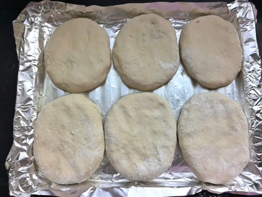 中考倒计时!初三儿子早餐不费妈,爆火的鸡蛋鲜肉烧饼,原来做法这么简单! 第7张