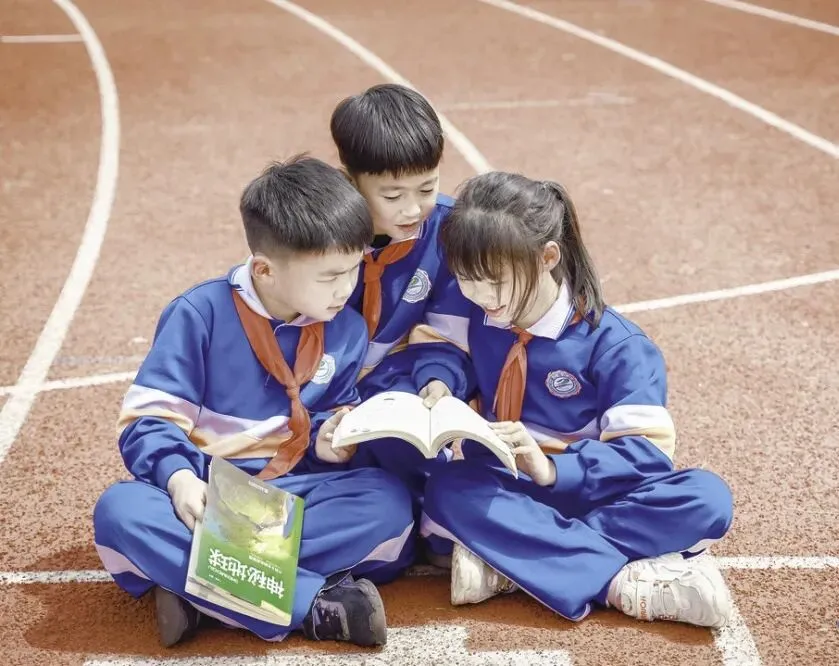 【中考阅读指导】书香启迪人生(综合性学习)甘肃武威2025 第5张