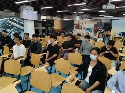 真题真练强技能 产教融合育新人 —— 三亚学院新能源汽车整车实验台架实验成效显著 第8张