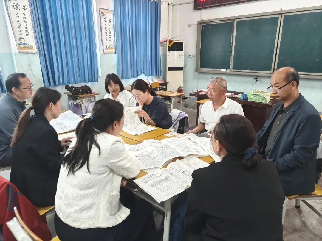复盘提质,聚力前行——翟庄小学期中试卷分析教研活动纪实 第1张