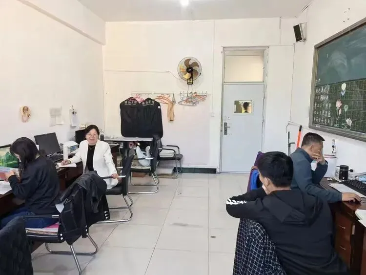 视导把脉明方向 深耕教学战中考——兴隆二中迎接县教师发展中心教学教研视导纪实 第29张