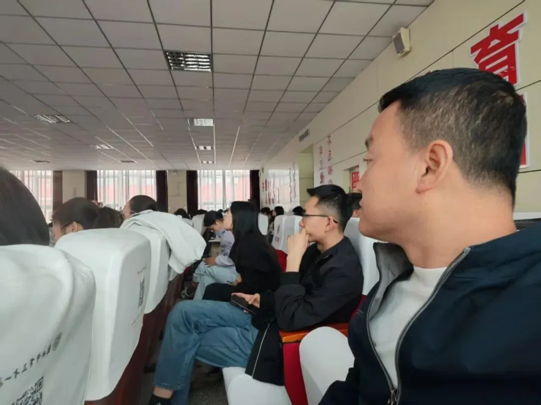 强化实验操作,全力备战中考——成功初三学子实验操作训练纪实 第28张