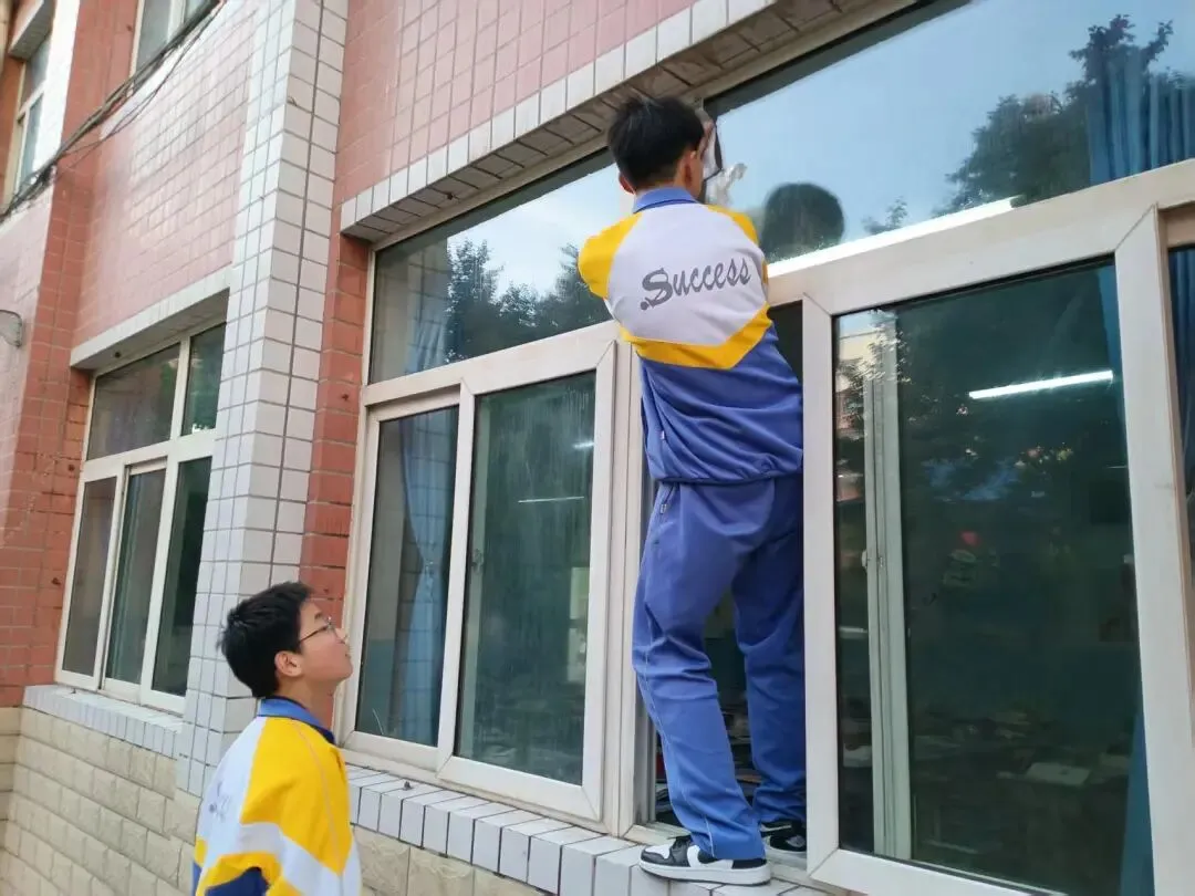 强化实验操作,全力备战中考——成功初三学子实验操作训练纪实 第35张