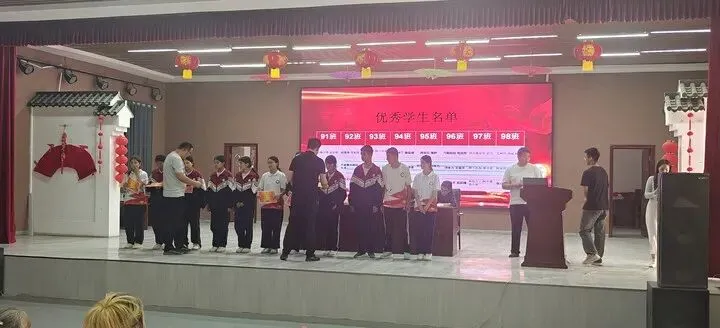 凝心聚力·冲刺中考|库车市墩阔坦镇中学中考冲刺家长会圆满落幕 第22张