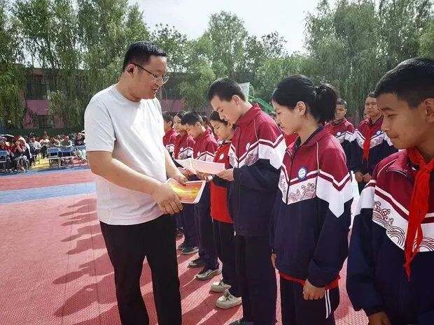 凝心聚力·冲刺中考|库车市墩阔坦镇中学中考冲刺家长会圆满落幕 第40张