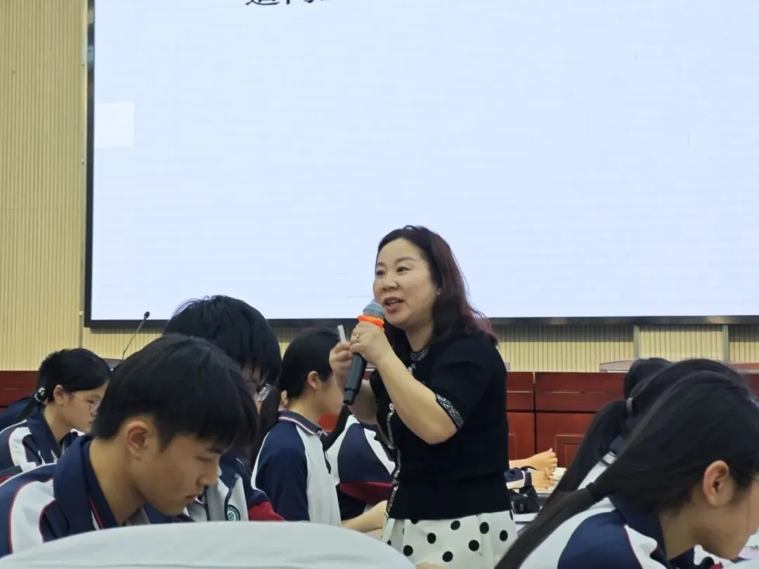 凝心研思精复习,笃行致远战中考——记缙云县中考复习研讨会暨县语文教研员工作室、高地项目语文学科工作室线下活动 第10张