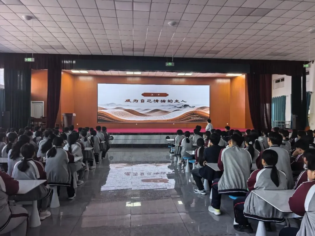 燃动青春 决胜中考——魅力教育集团总校长曾军良中考励志报告会在世恩中学圆满举行 第3张