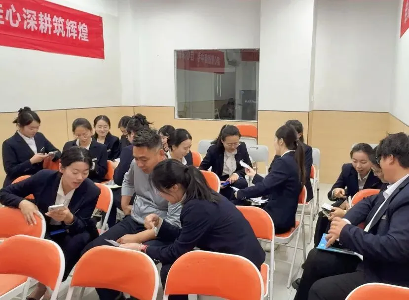智佳教育成功召开“凝心聚智备中考 佳心深耕筑辉煌”2026中考冲刺教学研讨会 第26张
