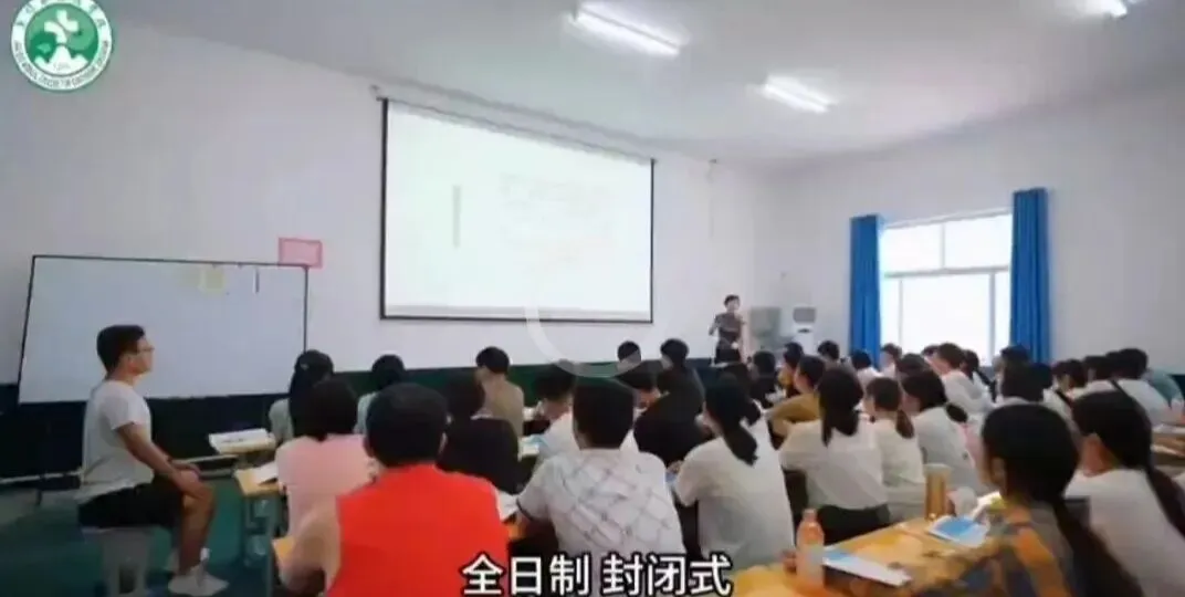 “中考分流”后怕被瞧不起?焦作这所医学院92.3%专科过线率,中专生照样逆袭! 第3张