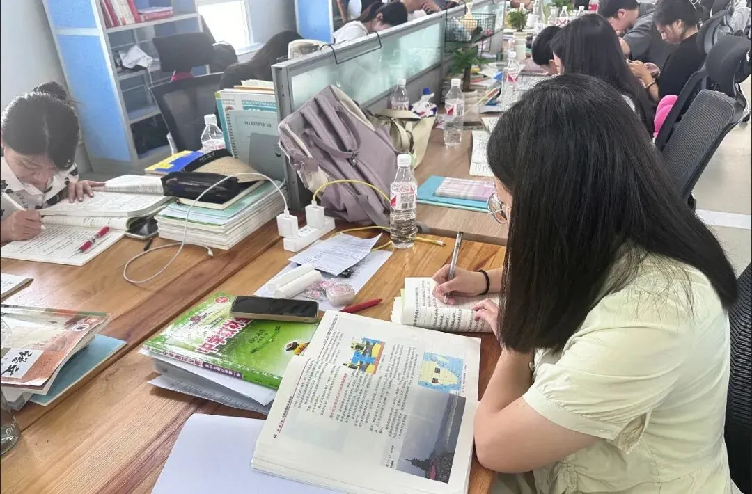 开卷考≠翻书抄答案!模考翻车后,老师、家长、学生如何“急救”? 第2张