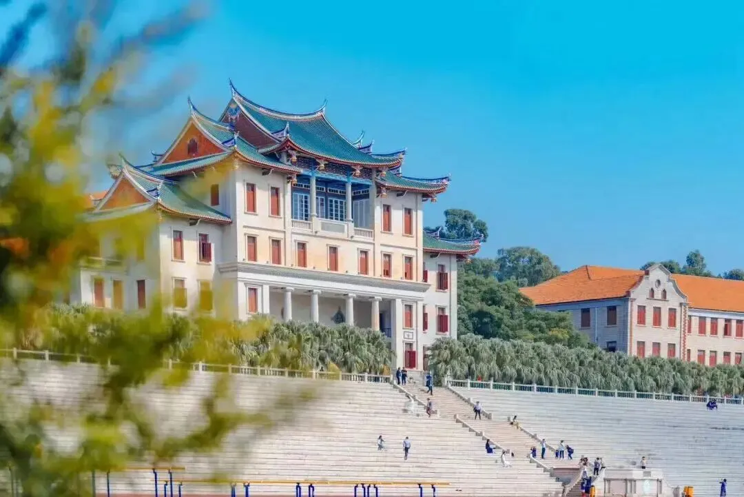 济南市历下区2026年4月中考二模英语试题解析 第1张