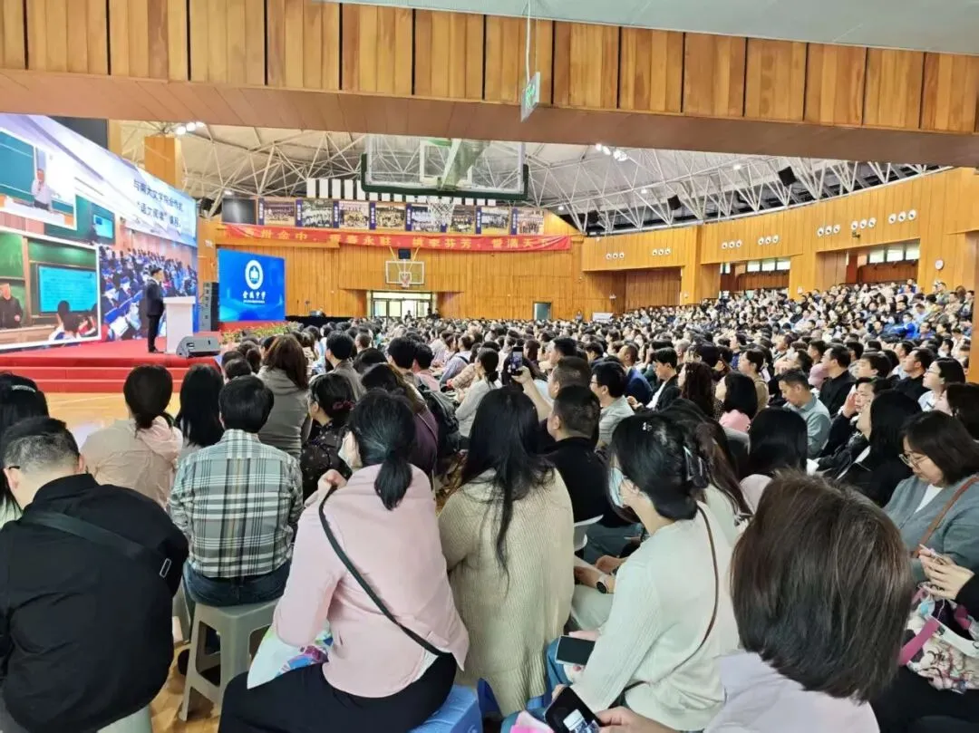 牛娃齐聚,南京中考特长生考试开考!考生反映:题目很新颖 第12张