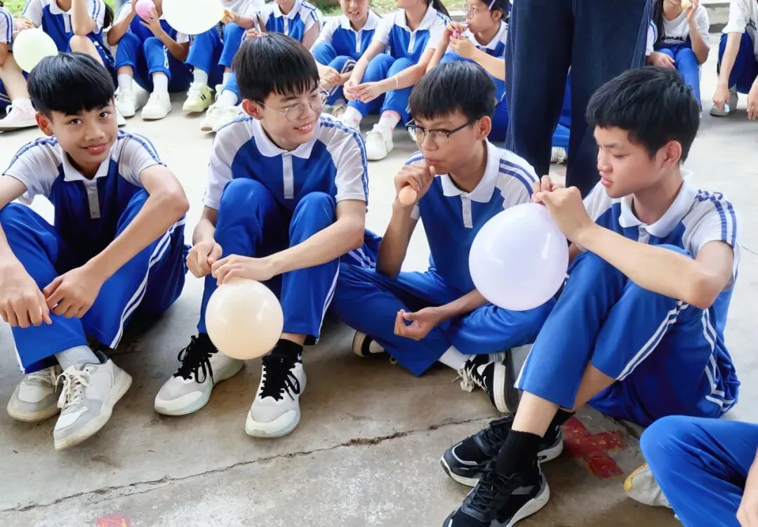 暖心护航助中考|柳州一五八医院走进校园为初三学子减压赋能 第9张
