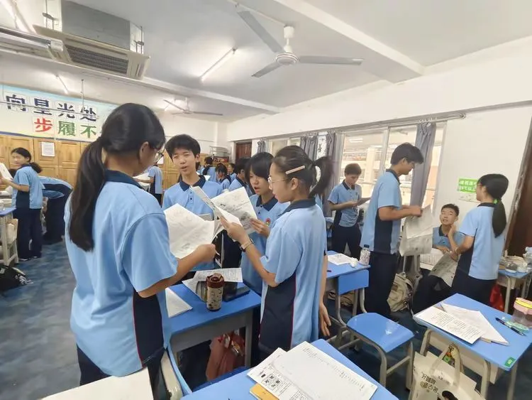 深耕教研,智胜中考:海口市龙华区山高实验学校毕业班复习与讲评纪实 第20张