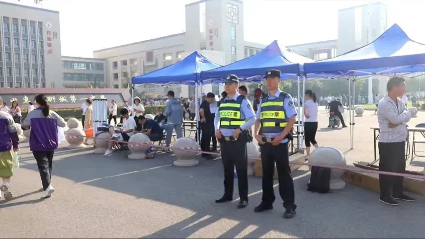 度假区公安分局:护航中考 再交圆满答卷 第10张