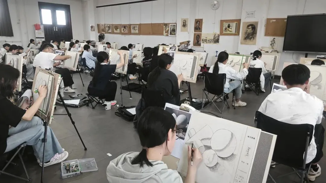 漯河周彦生艺术高中2026年中招艺考模拟考试(第二次)圆满举行 第8张