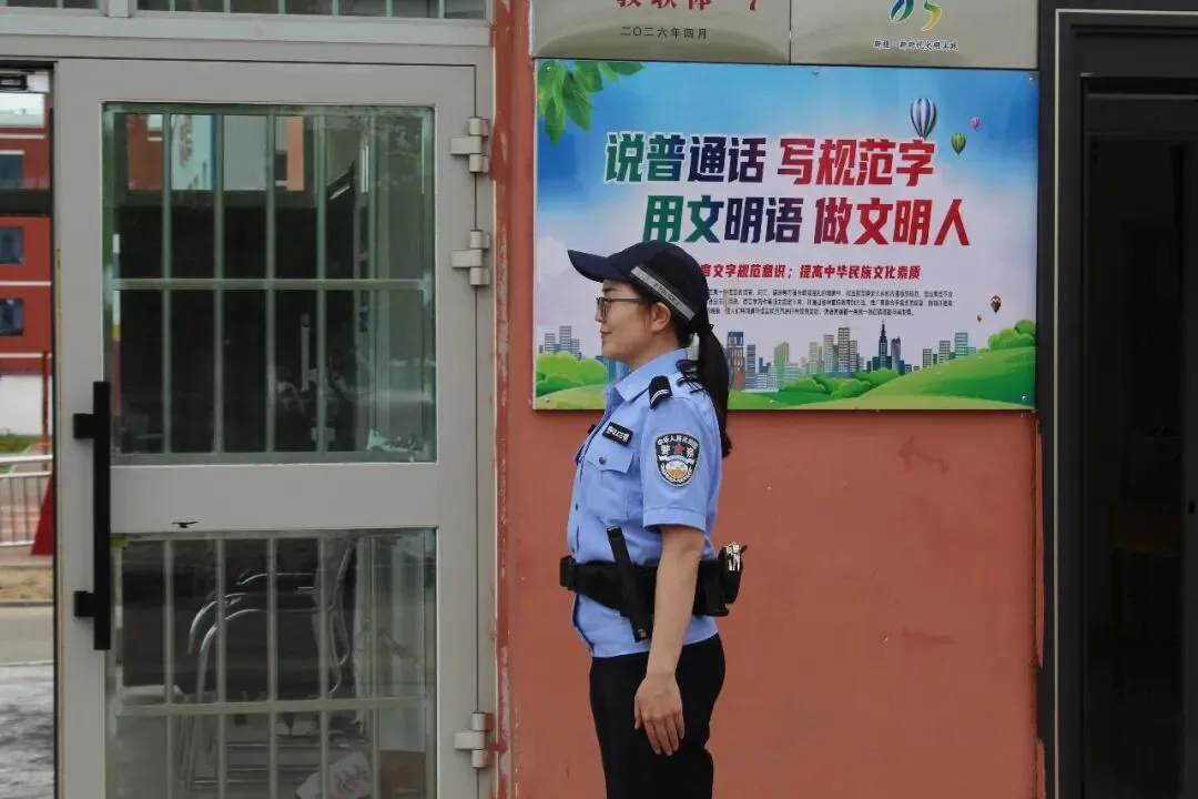 警心护考 平安相伴——富蕴公安全力护航中考体育考试顺利进行 第5张
