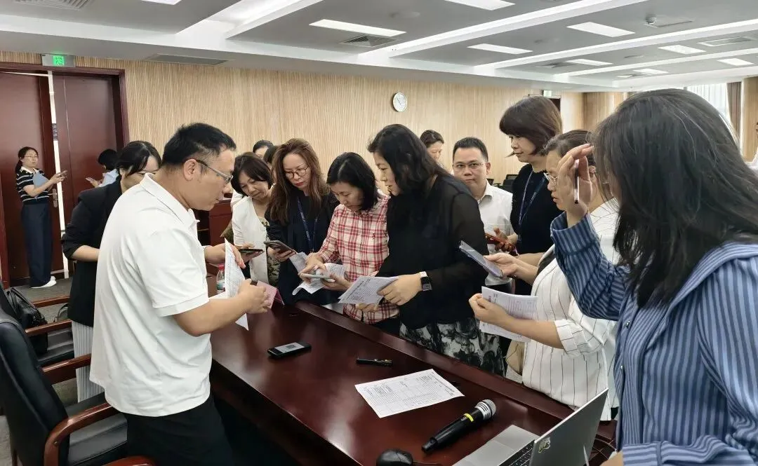 点赞!南航集团工会举办“家长学校”中考专题讲座 第3张