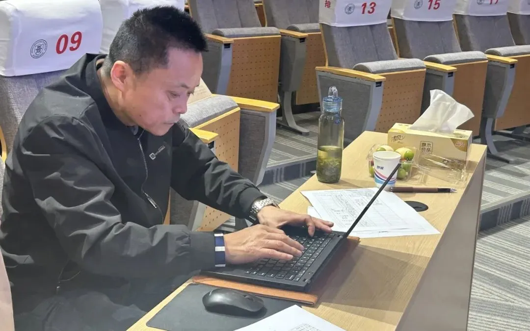 聚焦中考复习 共研提质良方——郭进贵・陈香莲名师工作室参加余杭区九年级语文复习研讨活动 第1张
