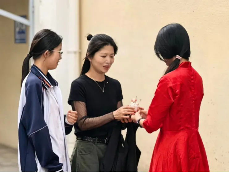 致敬母爱,携手圆梦——蓬街私立中学中考倒计时40天动员暨高中志愿填报说明会隆重举行 第23张