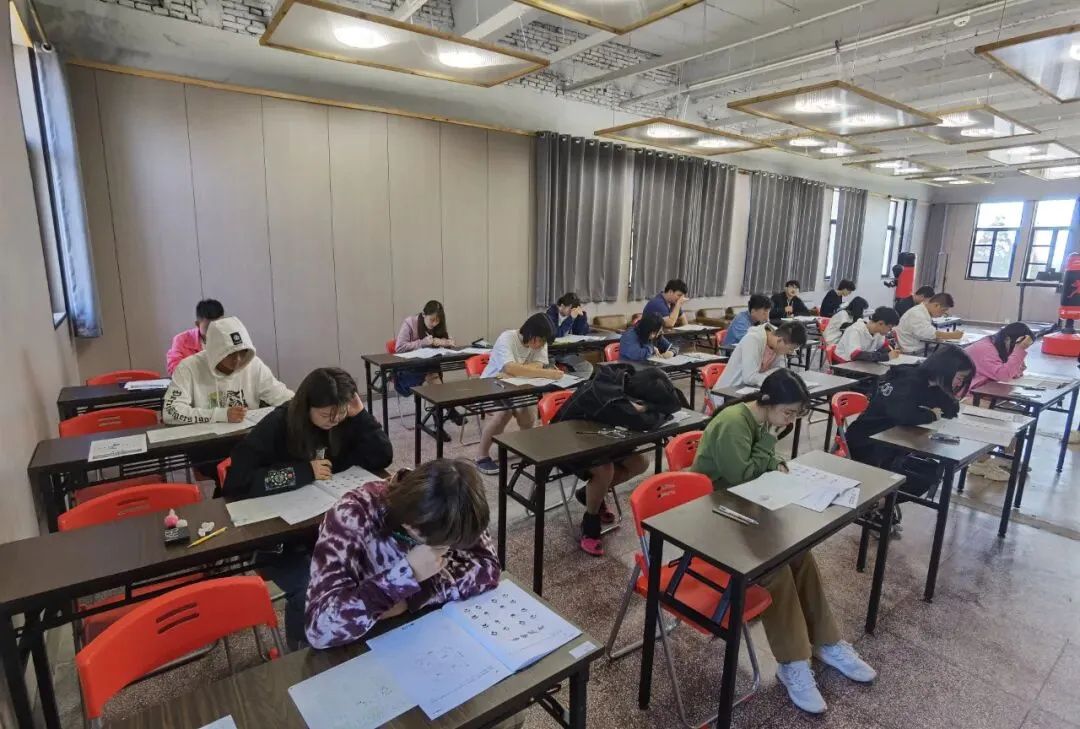 行知学园中日韩三国线上+线下EJU模拟考圆满结束 第13张