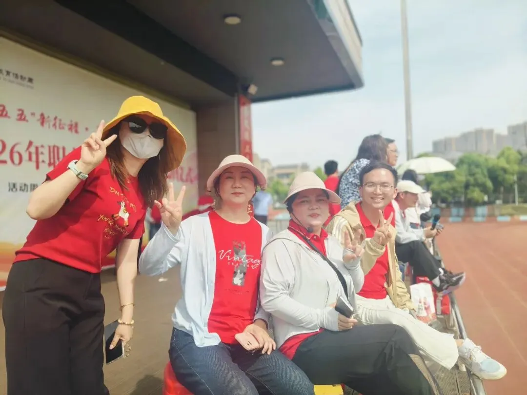 燃!那抹“城东红”,燃爆体育中考现场! 第16张