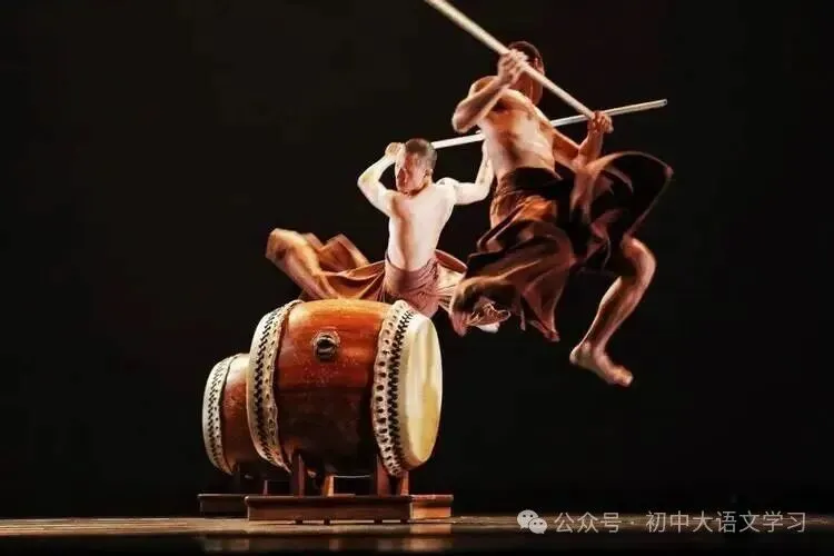 【中考阅读理解题73】现代文阅读《鼓神》《画笔》《与一株蒲公英的默契》阅读考试题(含答案) 第2张