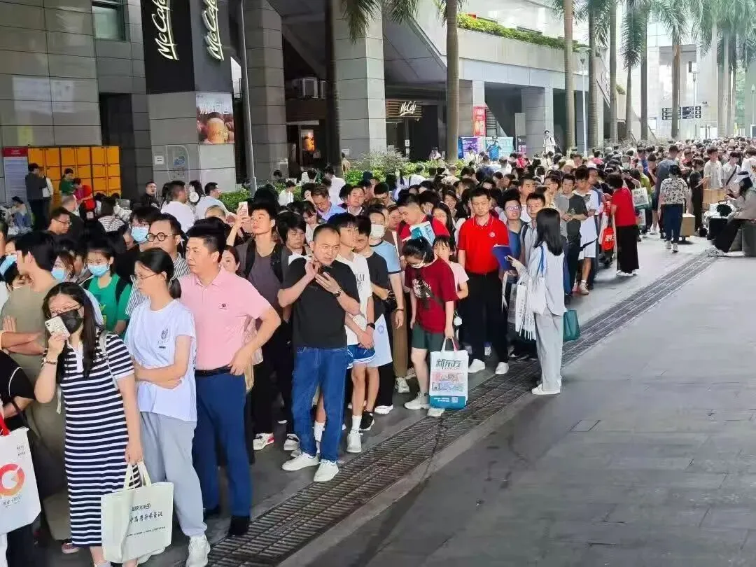 预告|2026《赢在中考》特刊即将出街!中考志愿填报,有这一本就够了! 第2张
