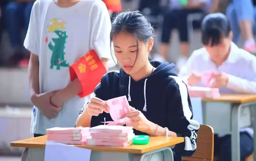 中考成绩不理想?广西第一工业学校能上吗?怎么报名 第11张 中考成绩不理想?广西第一工业学校能上吗?怎么报名 第11张