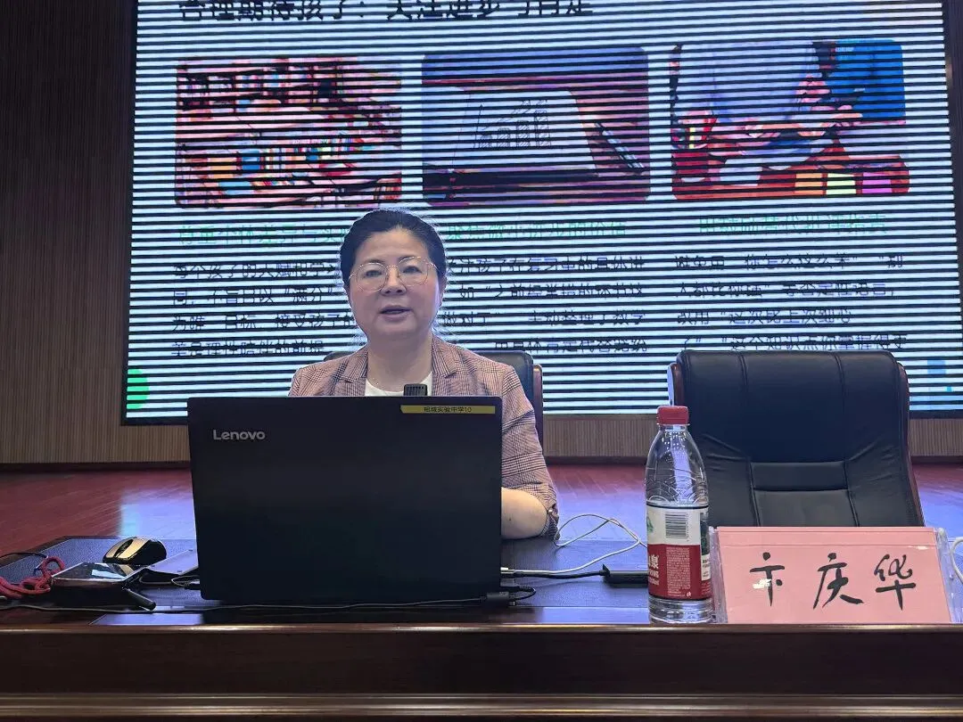 【家校共育】陪伴助力成长 携手冲刺中考——记春申湖路校区初三年级家长会 第12张 【家校共育】陪伴助力成长 携手冲刺中考——记春申湖路校区初三年级家长会 第12张