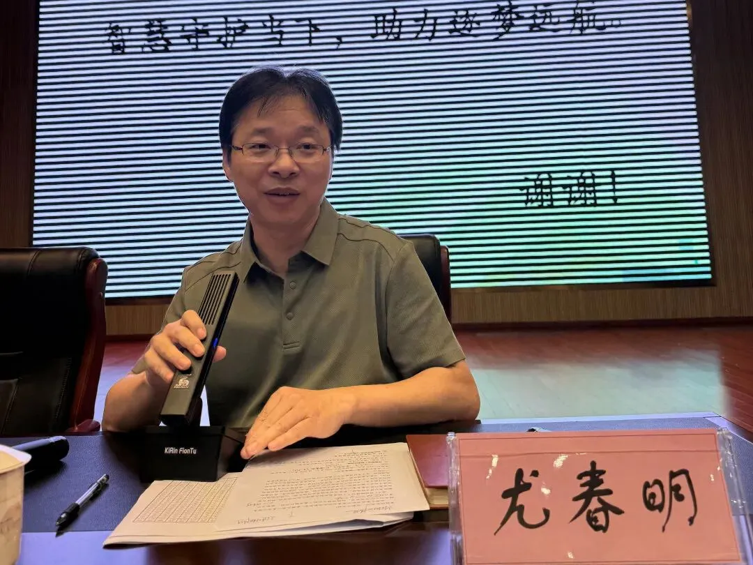 【家校共育】陪伴助力成长 携手冲刺中考——记春申湖路校区初三年级家长会 第15张 【家校共育】陪伴助力成长 携手冲刺中考——记春申湖路校区初三年级家长会 第15张