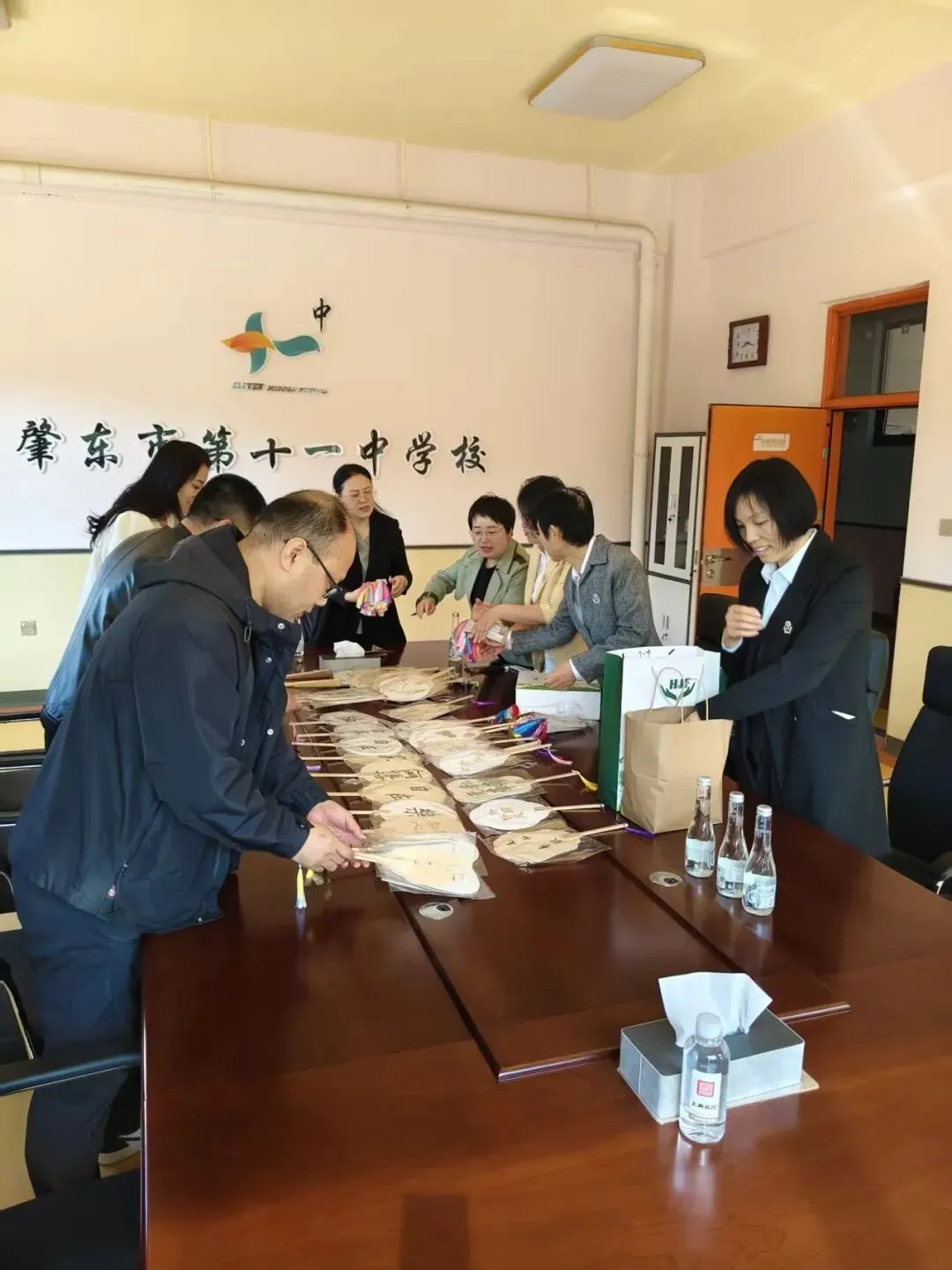 墨韵传情助中考 巾帼聚力暖校园 ——肇东市妇联走进肇东市第十一中学开展助力活动 第16张