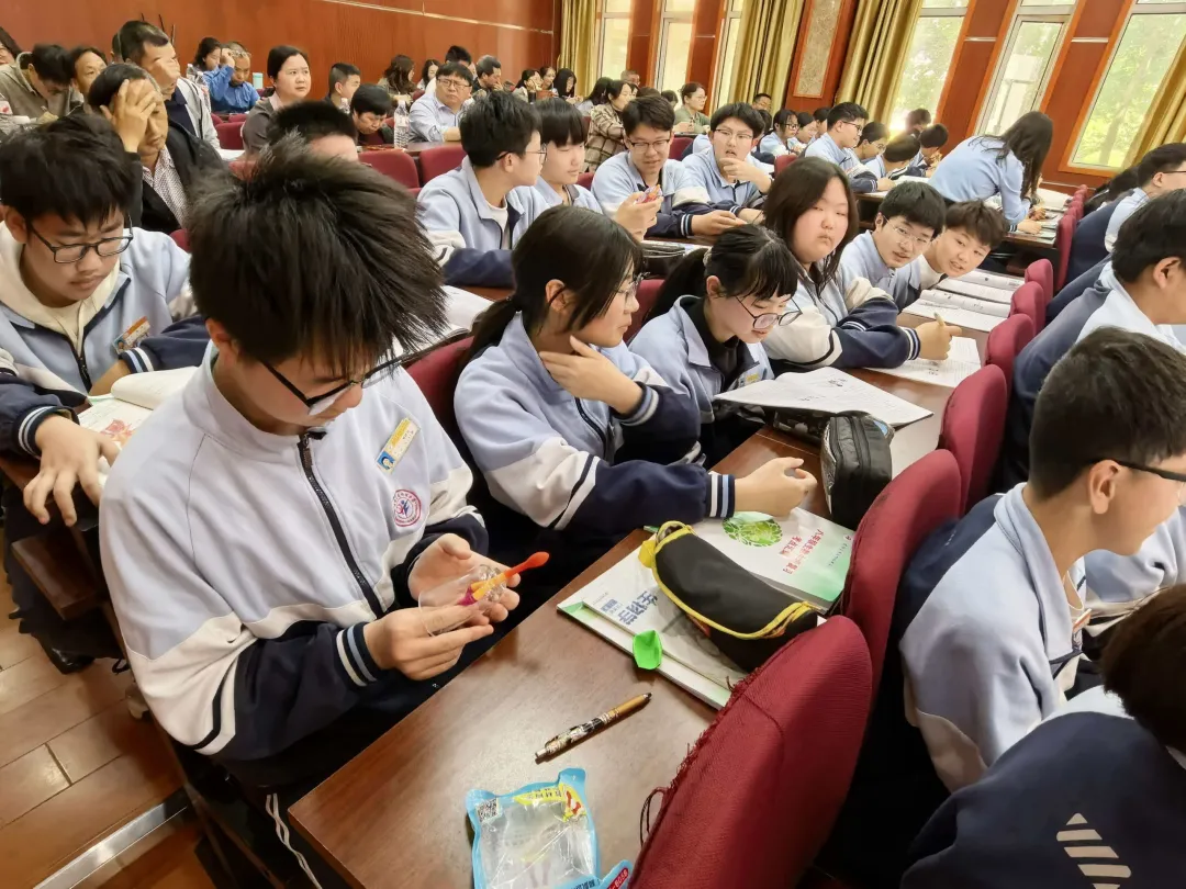 深耕教研促复习,以研促教迎中考——建湖县2026年中考生物复习研讨会在秀夫初中举行 第2张