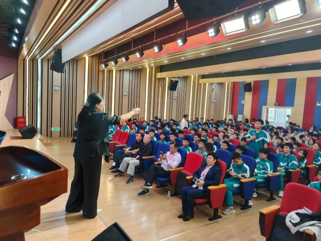 阳光心态迎中考 心理护航助成长 —— 北湖区心理健康教育进校园走进明星学校 第19张