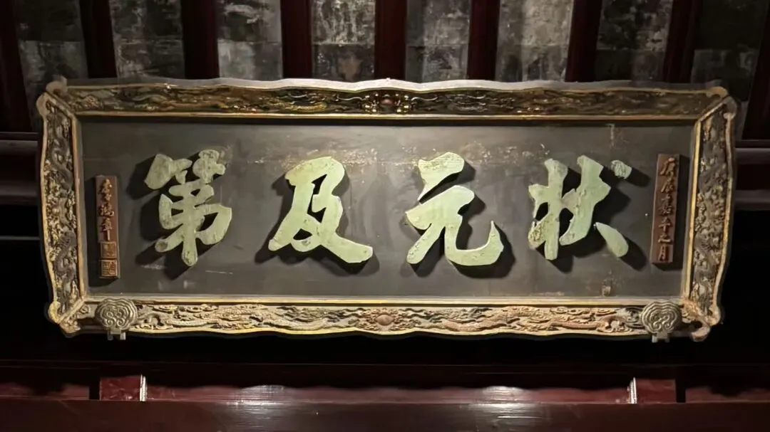 中考作文(材料+审题+范文)之四 第1张