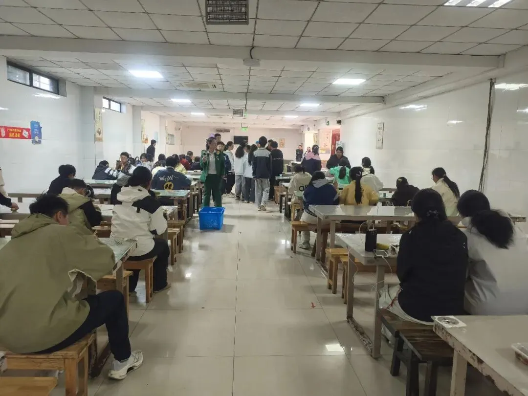 徐州市第五届中考美术特长生模拟联考暨沈阳翼众东北美术学校徐州校考圆满结束! 第17张 徐州市第五届中考美术特长生模拟联考暨沈阳翼众东北美术学校徐州校考圆满结束! 第17张