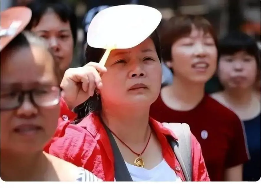 2026年中考招生大换血 铁腕新规直击择校乱象 第3张 2026年中考招生大换血 铁腕新规直击择校乱象 第3张