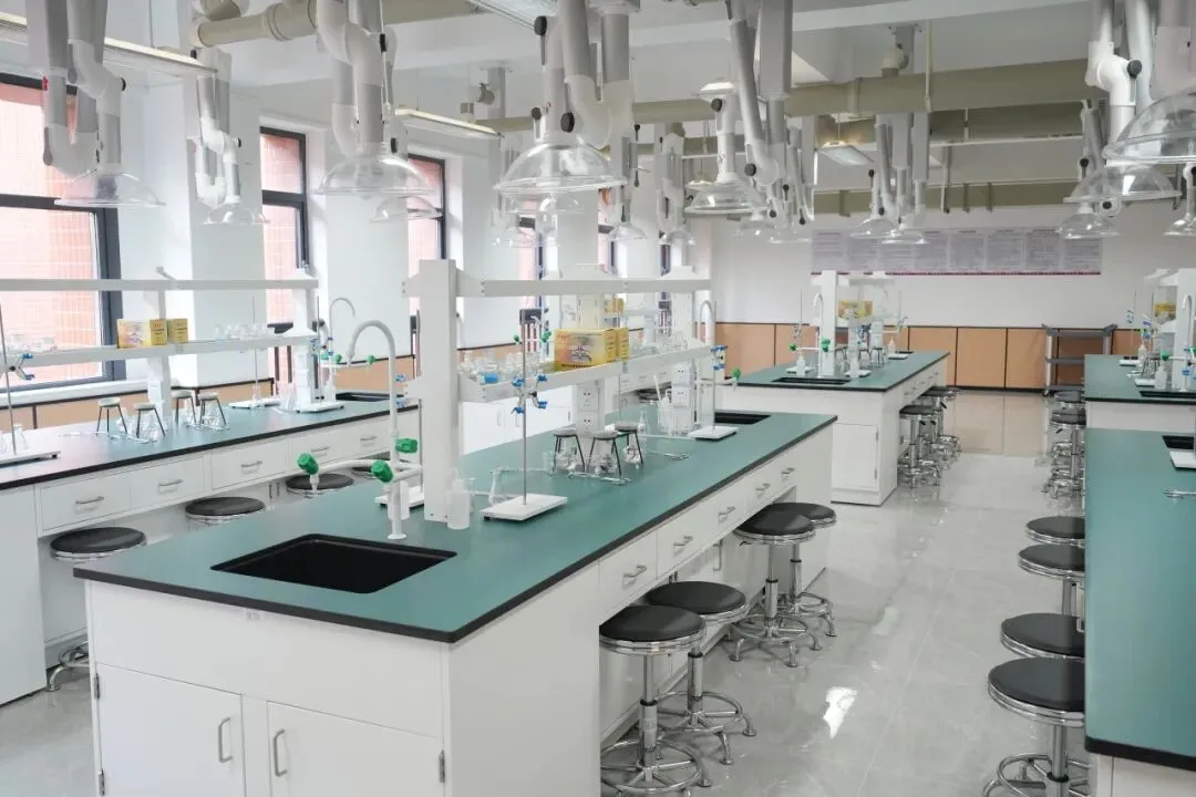 媒体报道 | 60多名中考过省示范线考生,在提前批选择这所高中 第23张
