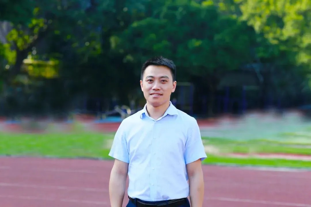 以赛砺功底,匠心解真题|中山市东区中学优秀教师解题大赛风采尽显 第8张