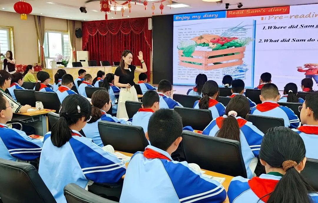 【教学教研】深耕群文阅读 赋能中考备考——拜城县三级联动举办初中英语专题教研活动 第2张